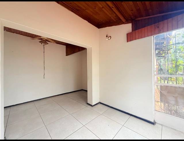 3 BEDROOM HOUSE FOR SALE IN VANDERBIJLPARK CW 4